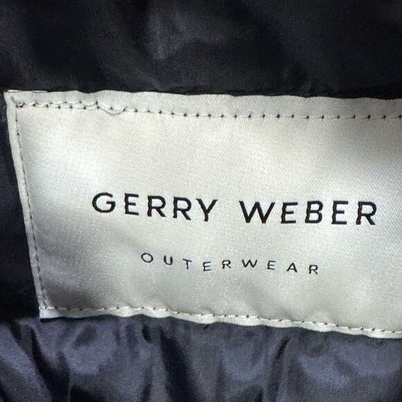 Gerry Weber  Quilted Padded Vest. Navy Blue - Picture 6 of 12